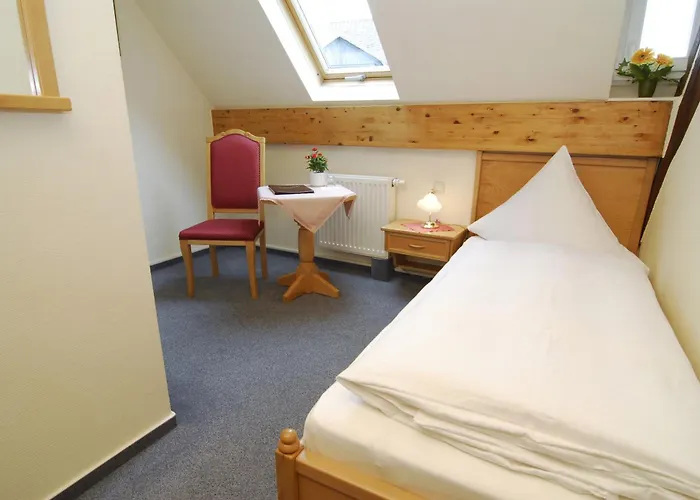 Konukevi Wirtshaus Zum Pferdemarkt Saarburg