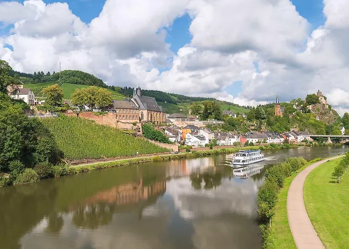 Wirtshaus Zum Pferdemarkt Guest house Saarburg